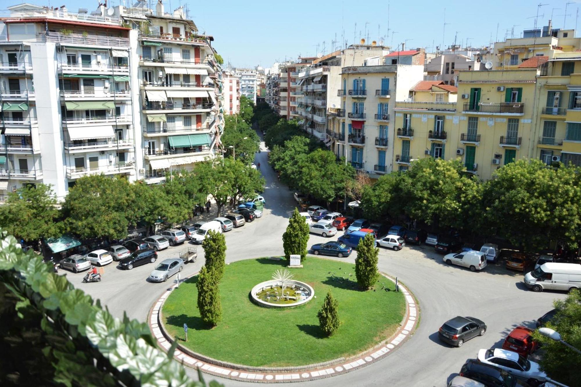 Ferienwohnung Zennova #5 Antigonidon Square Thessaloniki Exterior foto
